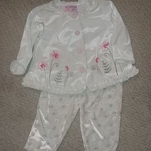 Infant Girls 2 Pc Velvet Outfit